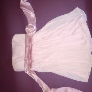 Beautiful (small sized) dress